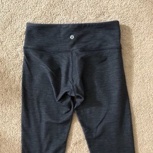 Lululemon Leggings (dark charcoal, 4)